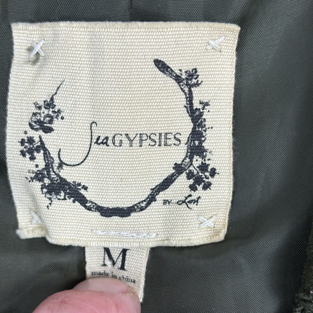 Sea Gypsies- Cable knit backed jacket- Medium- Like new!! - Picture 8 of 11